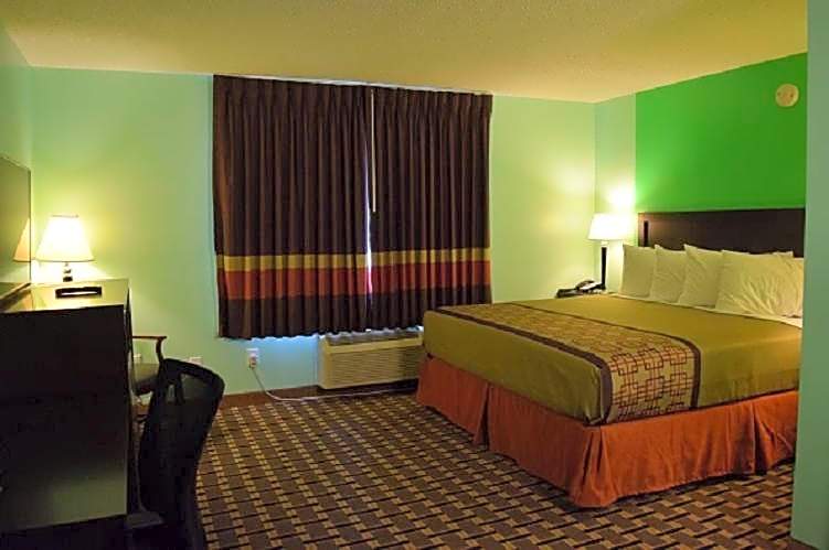 Snelling Motor Inn