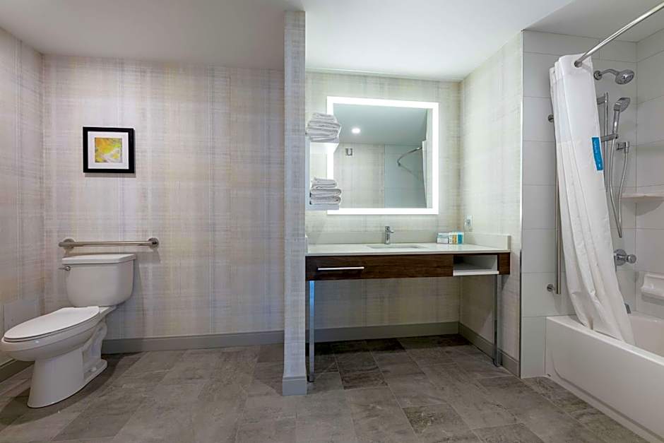 Hampton Inn By Hilton & Suites Charlottetown, PE