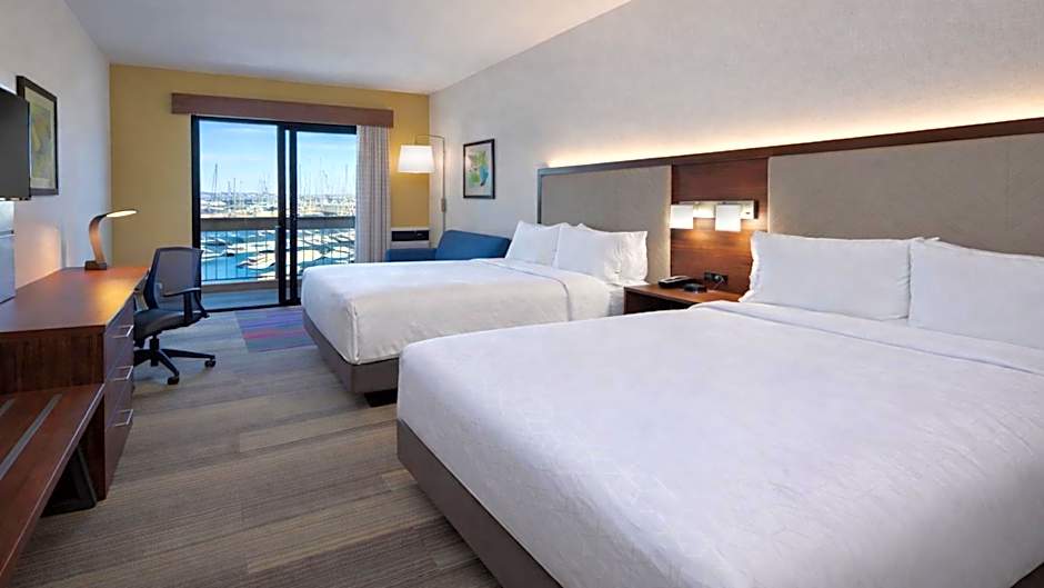 Holiday Inn Express Hotel & Suites Ventura Harbor By IHG