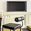 Roomers Munich, Autograph Collection by Marriott