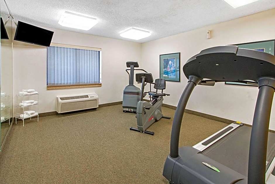 La Quinta Inn & Suites by Wyndham Albuquerque Journal Ctr Nw