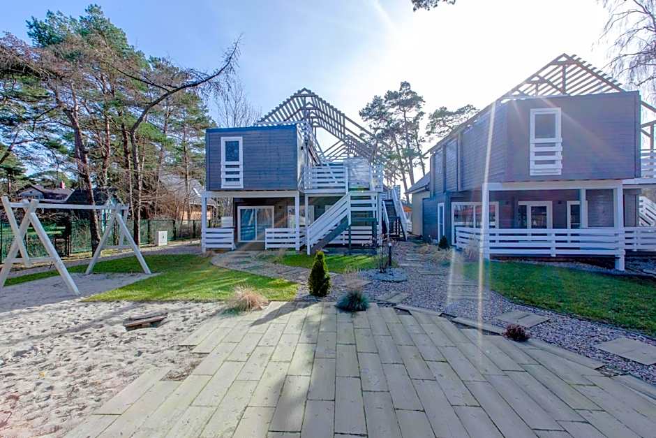 OŚRODEK KOLONIJNO WCZASOWY MEWA - przy plaży z basenem z podgrzewaną wodą i mini SPA