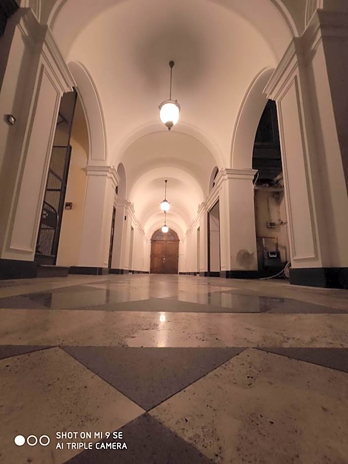 Double B Ferruccio I