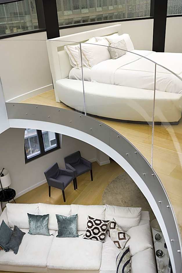 Triplex penthouse in the city center