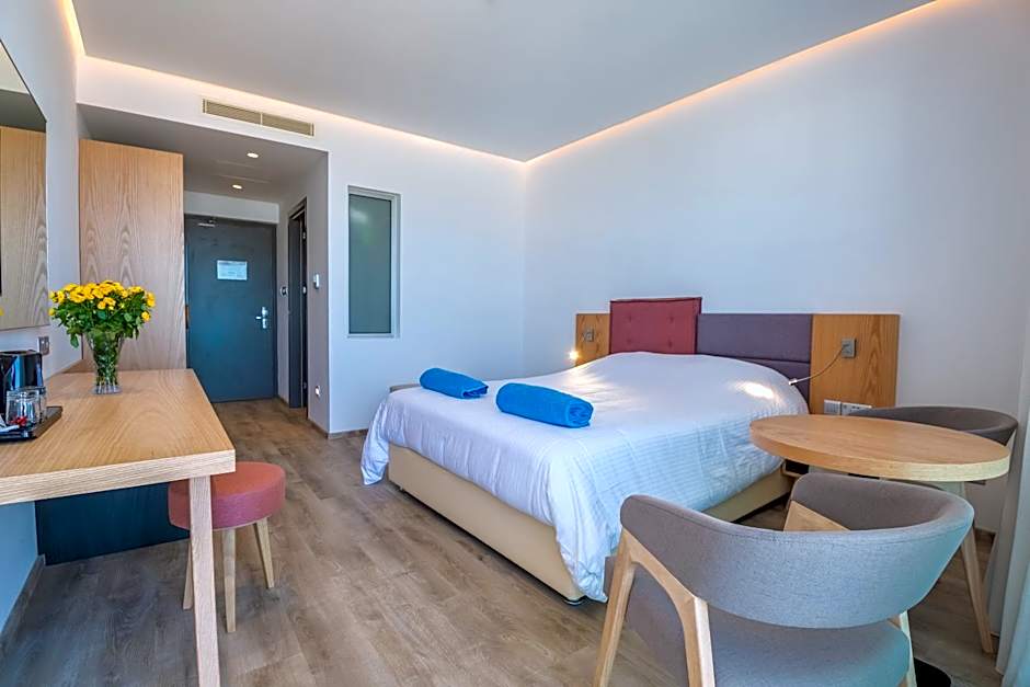 Protaras Plaza Hotel