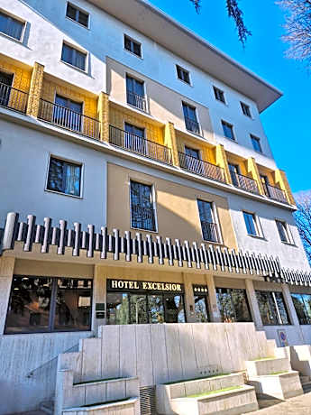 Hotel Excelsior Magenta
