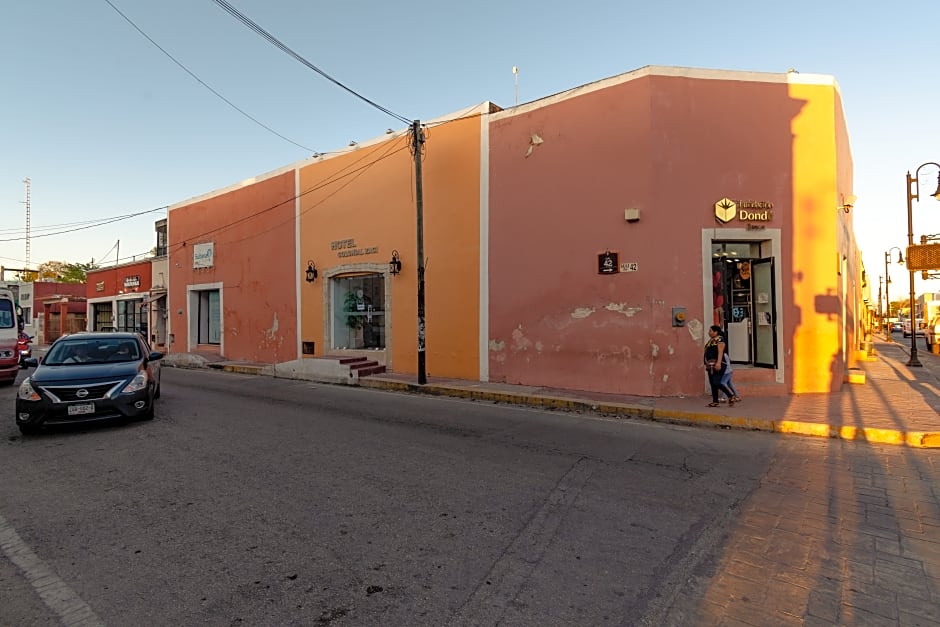 Hotel Colonial Zaci by GuruHotel