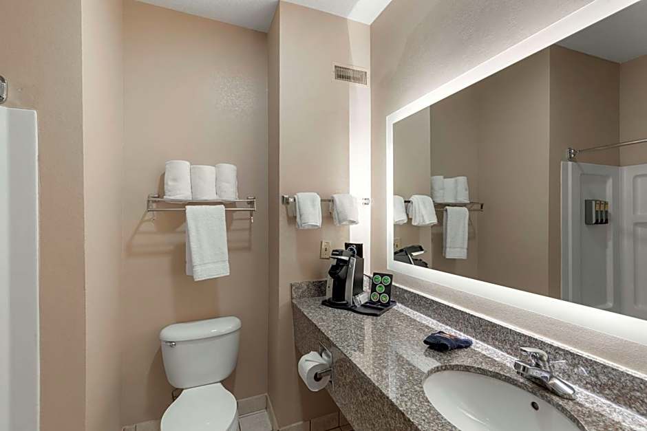 Best Western Plus Russellville Hotel and Suites