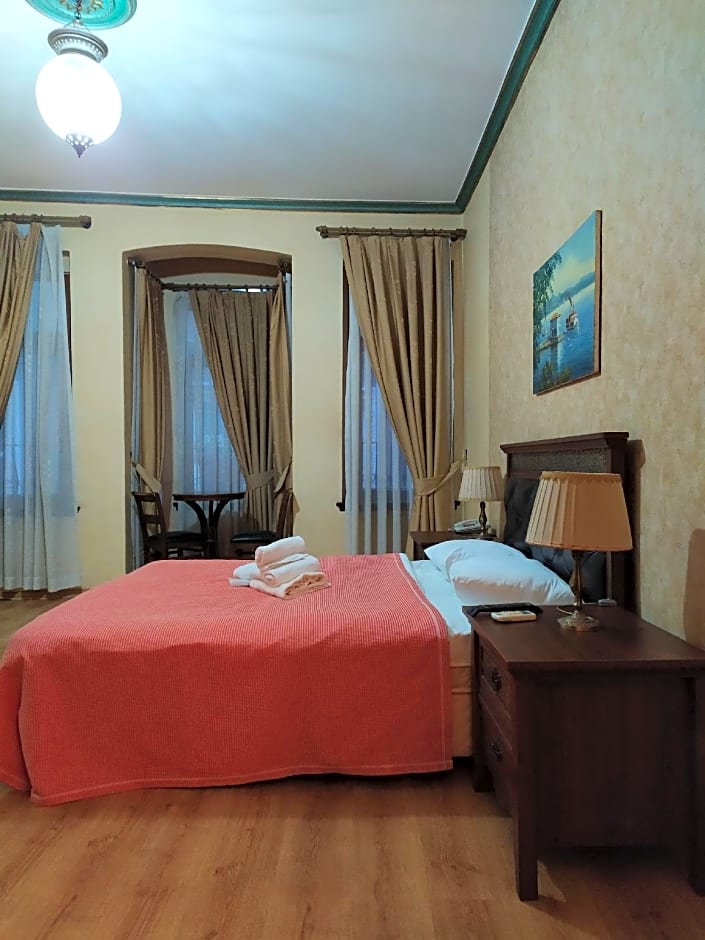 Istanbul Irish Hotel