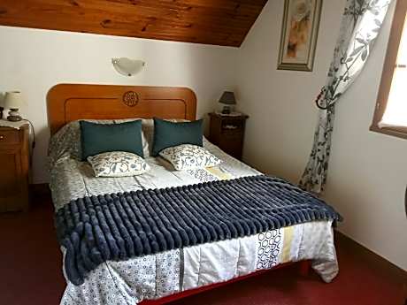 Double Room with Mountain View
