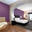 La Quinta Inn & Suites by Wyndham Huntsville Airport Madison