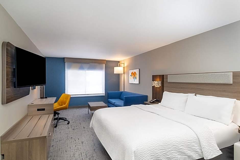 Holiday Inn Express & Suites Bozeman West By IHG