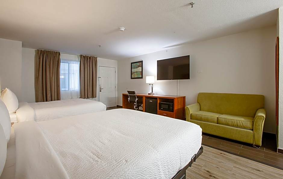 The Hotel Serene Glendale Peoria, Surestay Collection by BW