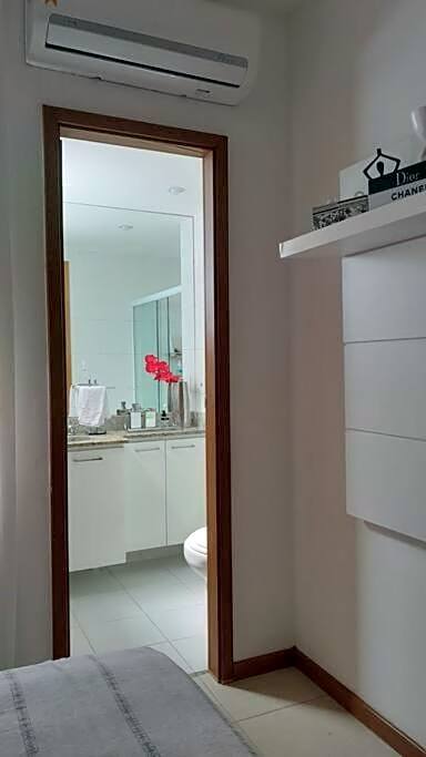 Alugo Suites em frente ao rock in rio