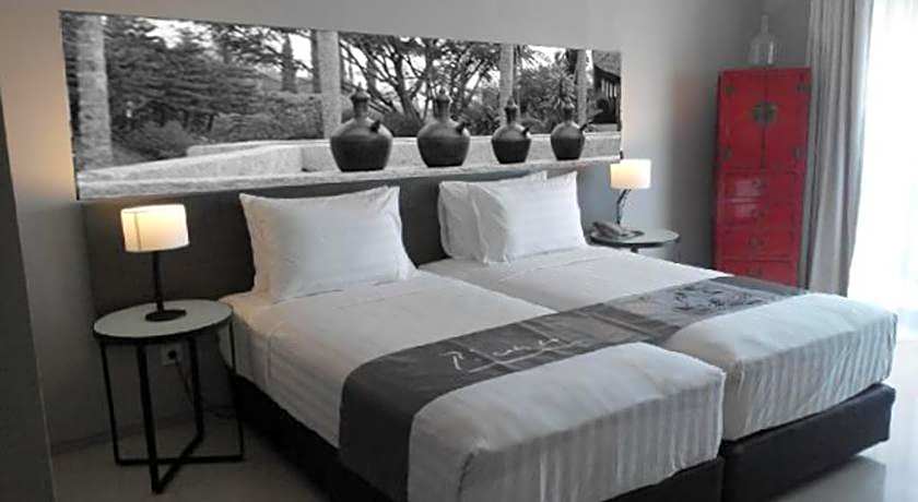 Scala – Bed and Beyond Hotel