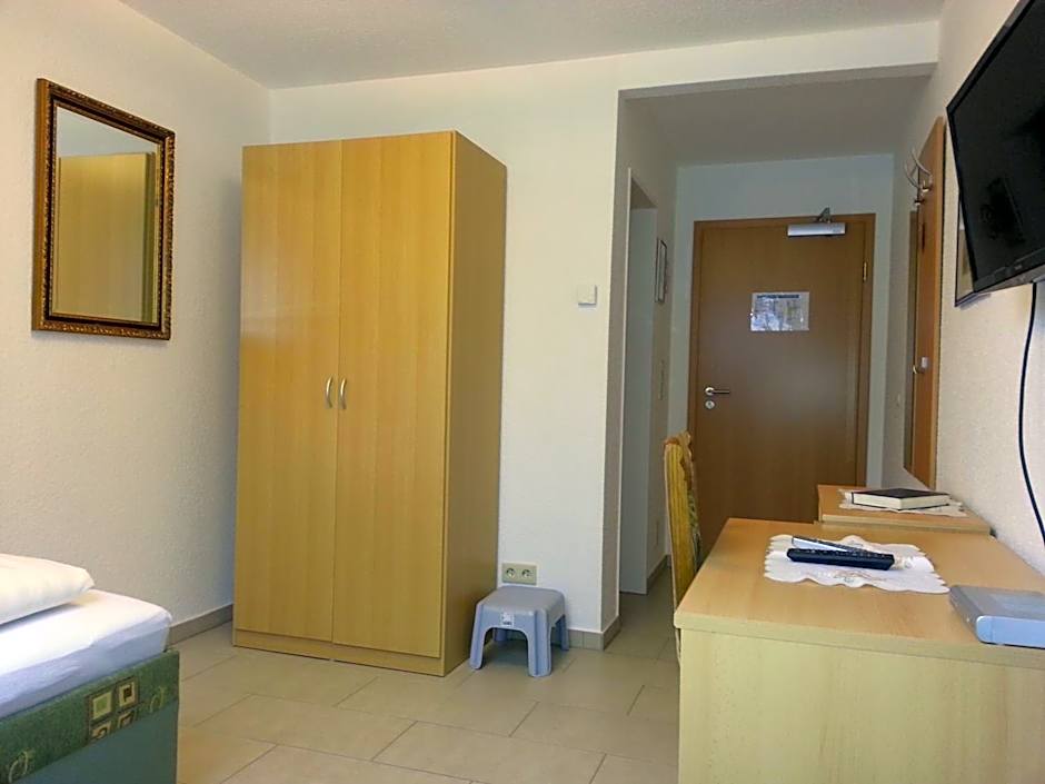 Hotel Am Kamin - Modern Appartements - Free Wifi - Parking