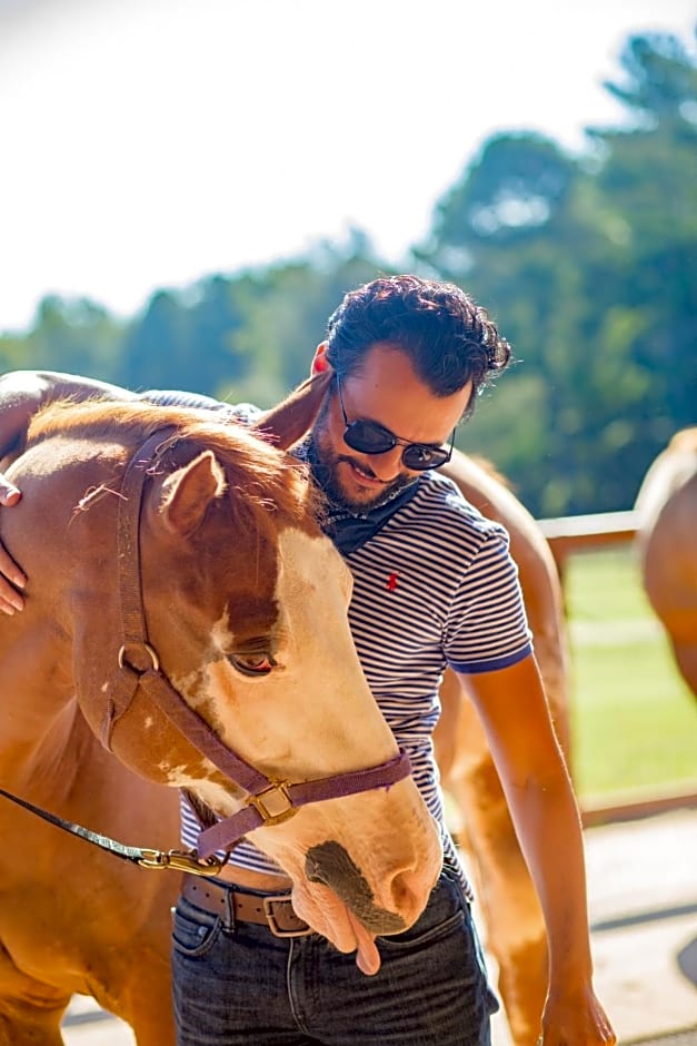 Southern Cross Guest Ranch