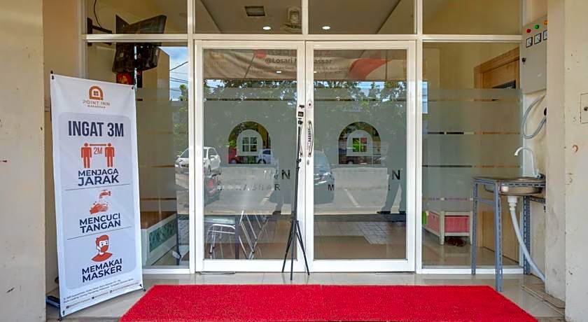 RedDoorz Plus @ Losari Makassar