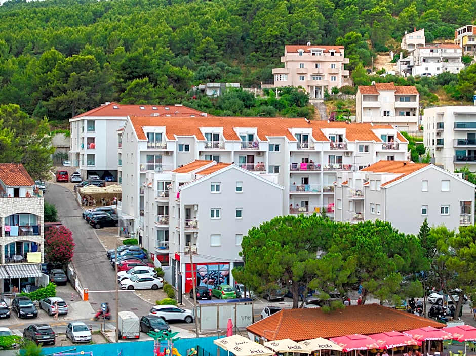 Villa Malo More