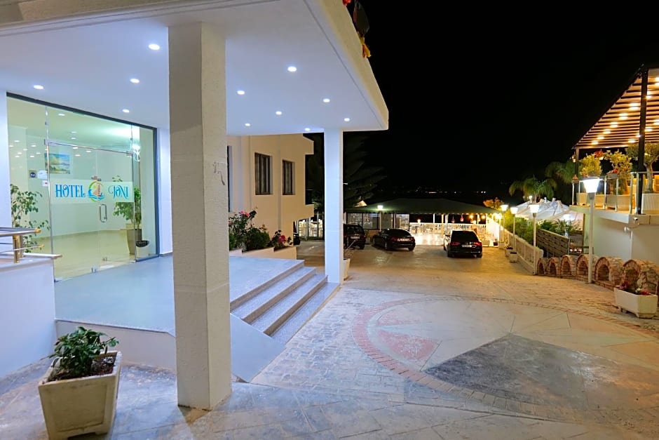 Hotel Joni Kompleks