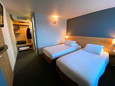 Standard Room - 2 Single Beds