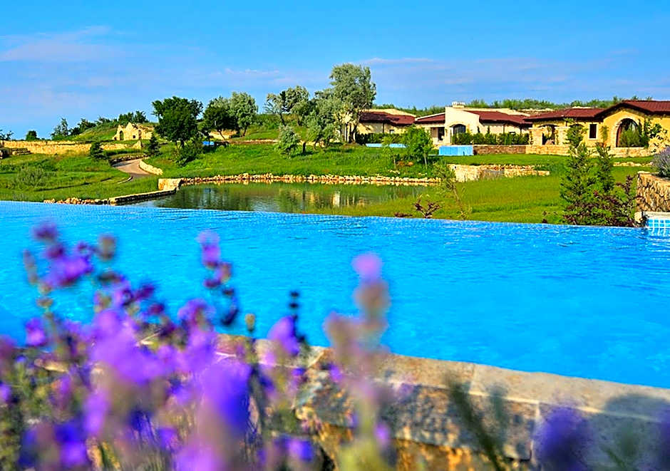 BlackSeaRama Golf & Villas