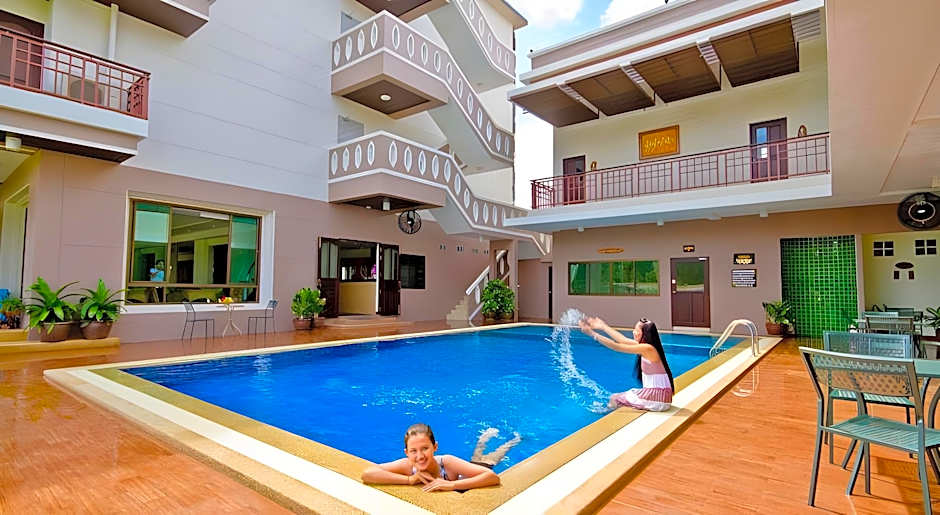 Phanomrungpuri Hotel
