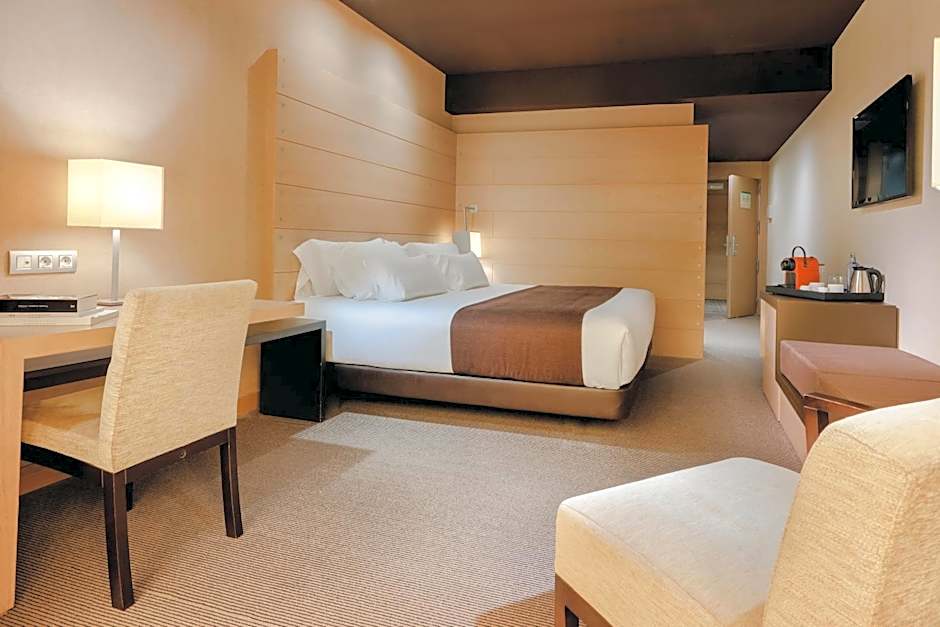 Photo 1 of 7 of Superior 1 Double Bed or 2 Beds, View