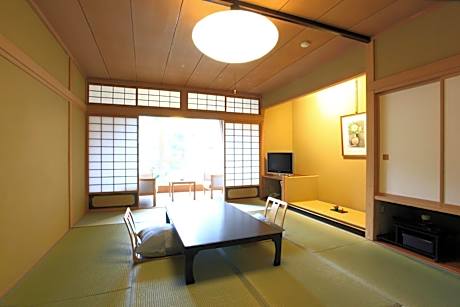Japanese-Style Room