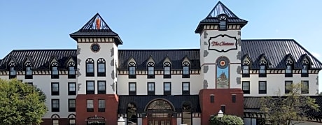 The Chateau Bloomington Hotel and Conference Center