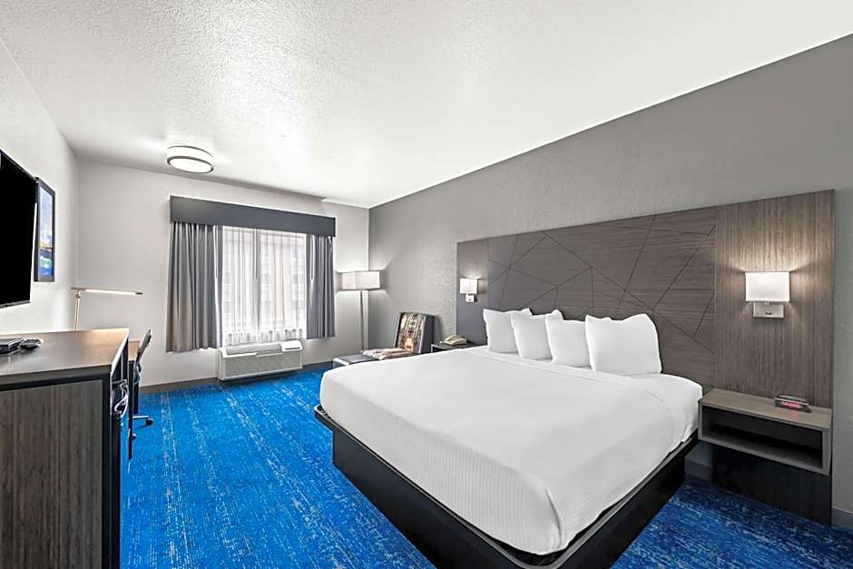 Best Western Palace Inn & Suites