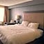 Days Inn & Suites by Wyndham Norton Shores/Muskegon