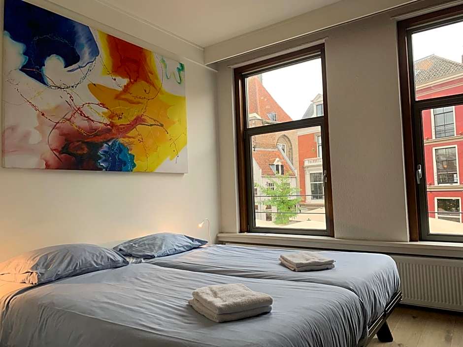 Kleinschalig Hostel in Deventer, centrum stad, aan de IJssel,