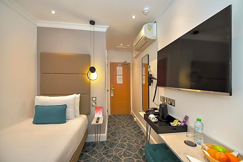 Queens Park Premier London Hyde Park