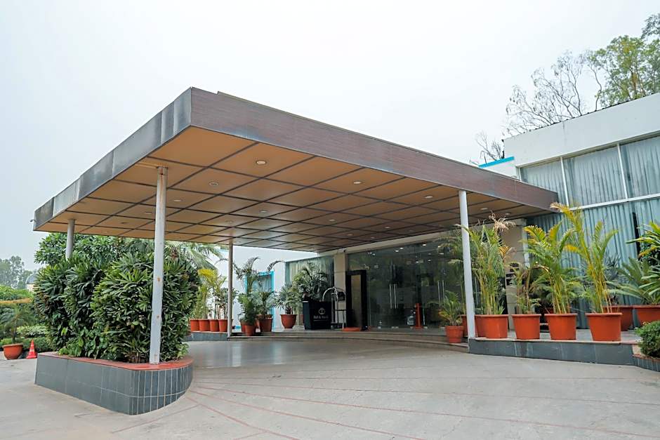 Bel La Monde Hotel Chhattarpur South Delhi