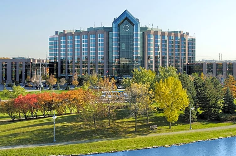 Hilton Suites Toronto/Markham Conference Center And Spa