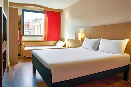 Double Room with Extra Bed