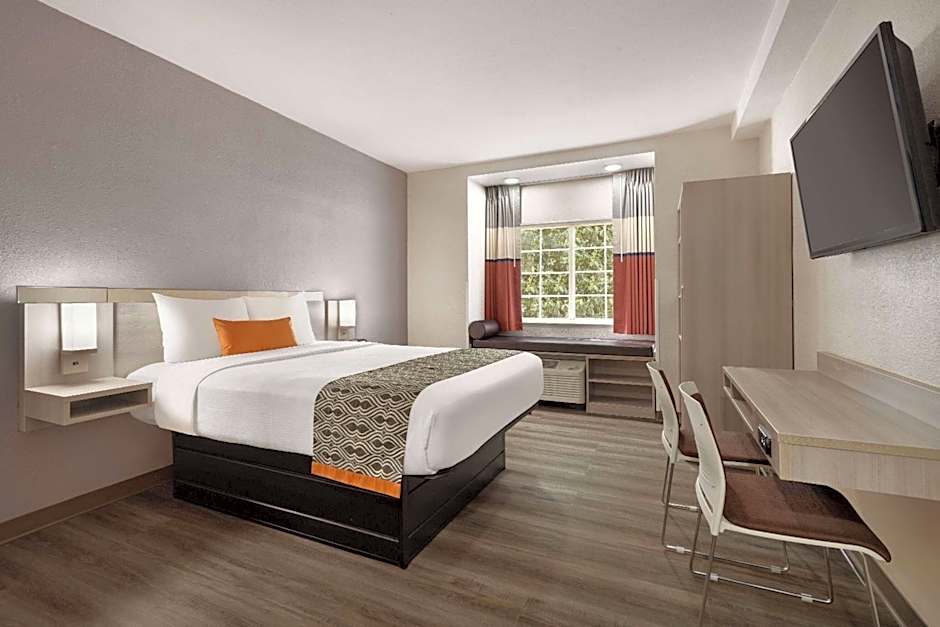 Microtel Inn & Suites by Wyndham Raleigh