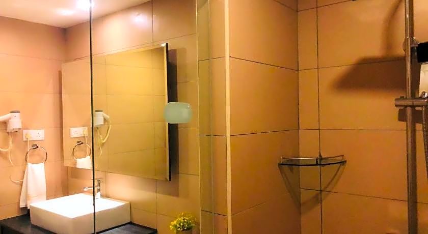 Symphony Suites Hotel