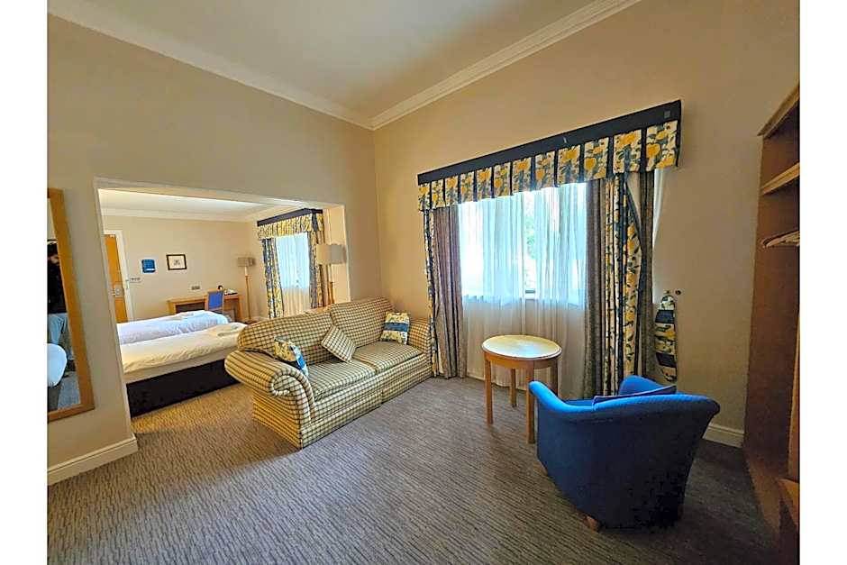 OYO Blaby Westfield Hotel