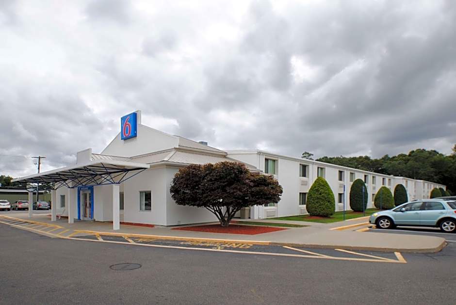 Motel 6-Seekonk, MA - Providence East