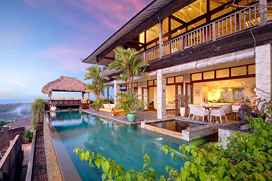 Hidden Hills Villas