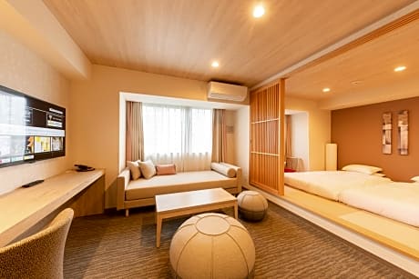 Twin Room with Tatami Floor (4 Adults)