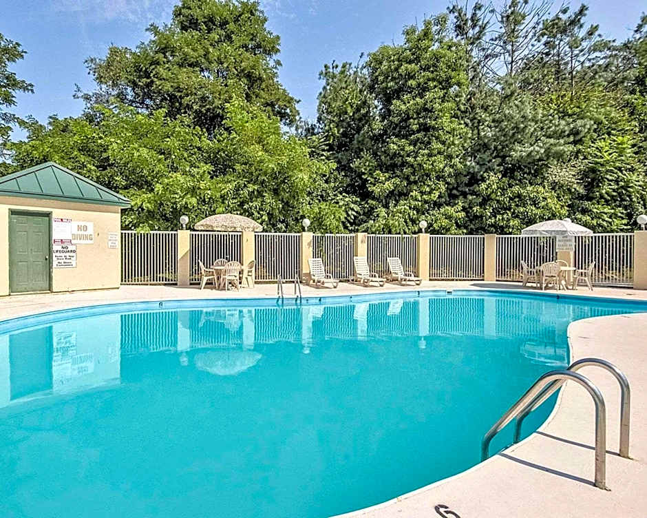 Clarion Pointe Beckley
