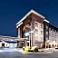 La Quinta Inn & Suites by Wyndham Wichita Airport