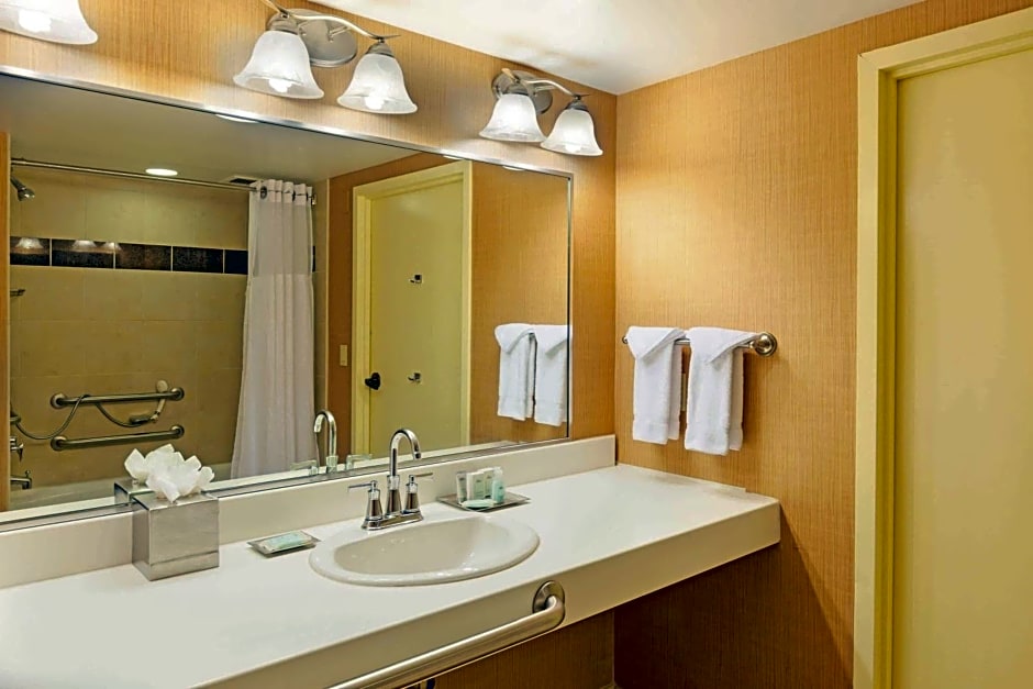 Wyndham Grand Pittsburgh