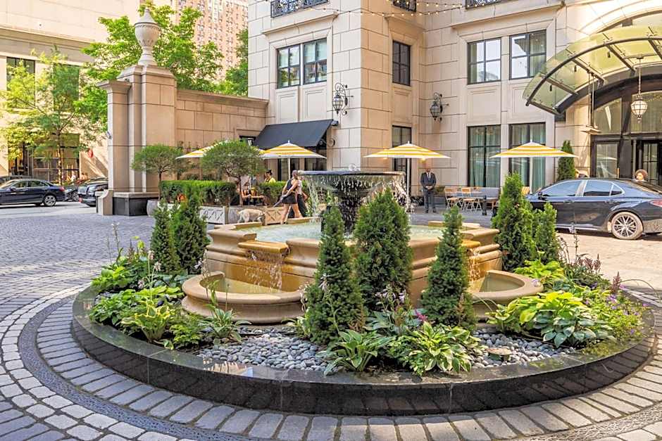 Waldorf Astoria By Hilton Chicago