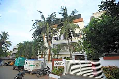 De Crown Luxury Hotel Kakinada