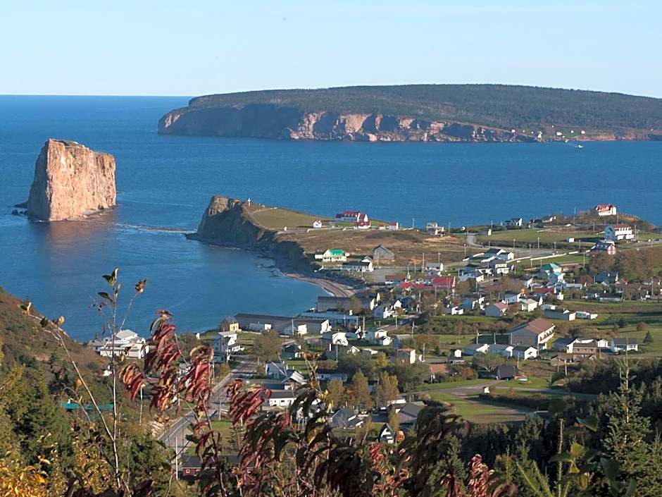 Au Pic de l'Aurore Motel-Chalets