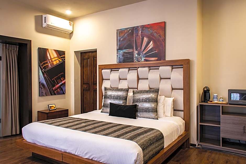 Hoteles ANTIGUA - SANTA LUCIA MTY